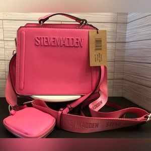 Steve Madden Bright Pink Crossbody TikTok viral Bevelyn purse BNWT VHTF